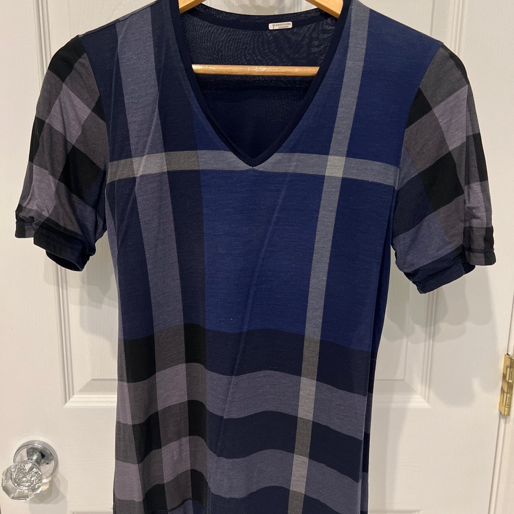 Burberry Classic Navy and Black Tee